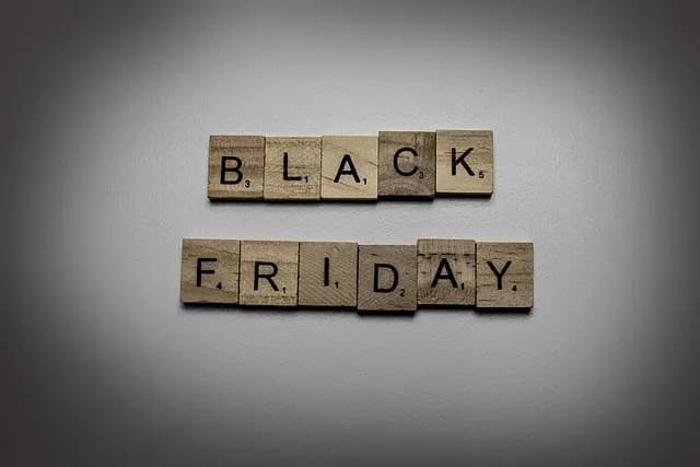 Essential Styling Tips for Black Friday Fashion